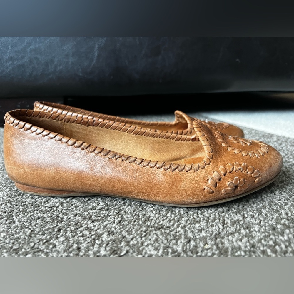 Jack Rogers Brown Leather Flats - 7 - Picture 6 of 11